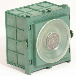 Oasis Place It Grande Holder 
5" x 5" x 3.5" Deluxe Maxlife Cage with Suction Cup