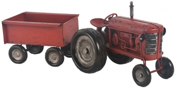 Red Metal Tractor with Cart
19" x 7", Design Liner in Cart 6.5" x 4" x 2.5"