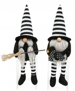 Witch Gnome with Broom/Crow S/2 15'' 