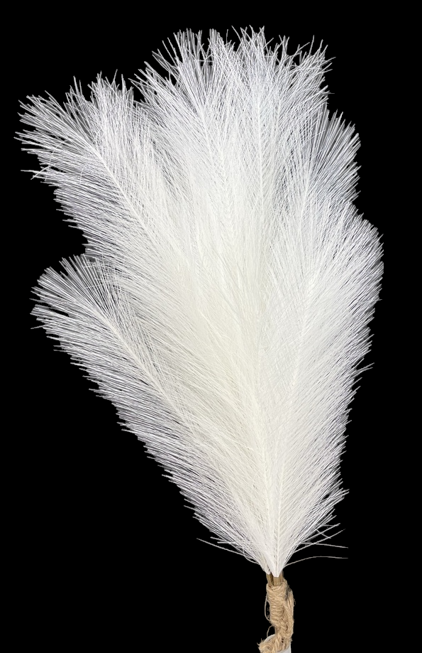 White Feather Grass Bundle x 3
28"